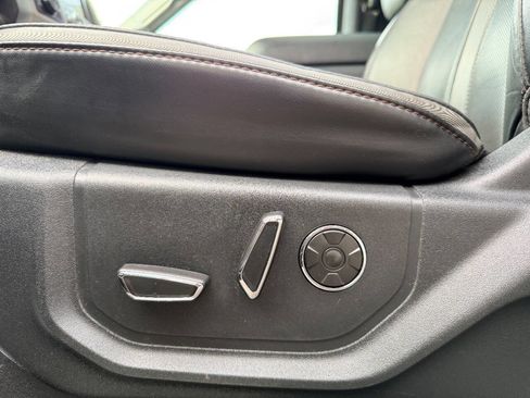 Used 2019 Ford F250 Platinum w/ Platinum Ultimate Package image 23