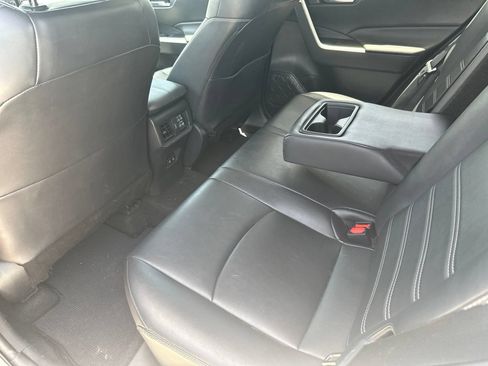 Used 2021 Toyota RAV4 XLE Premium AWD/4WD image 7