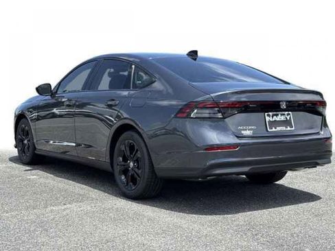 Used 2025 Honda Accord SE image 26