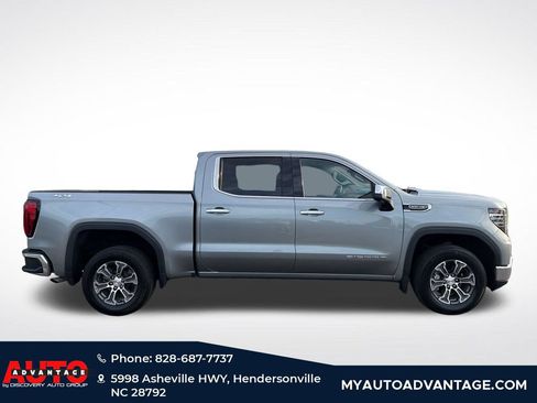 Used 2025 GMC Sierra 1500 SLT AWD/4WD image 2