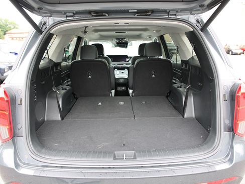 Certified 2024 Hyundai Palisade Limited AWD/4WD image 12