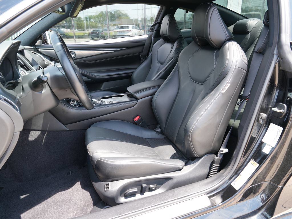 Used 2021 INFINITI Q60 3.0t Luxe w/ Cargo Package AWD/4WD image 19