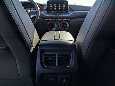 Used 2025 Chevrolet Blazer RS image 32