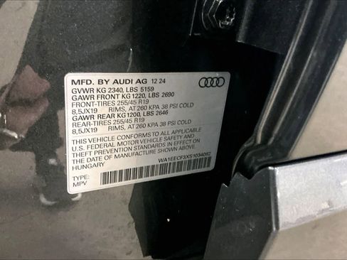 Used 2025 Audi Q3 2.0T Premium Plus w/ Premium Plus Package image 39