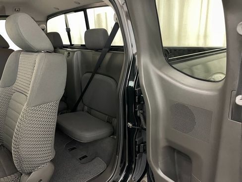 Used 2019 Nissan Frontier SV w/ Value Truck Package image 43
