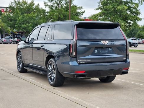 Used 2021 Cadillac Escalade ESV Sport w/ Driver Assist Tech Package AWD/4WD image 7