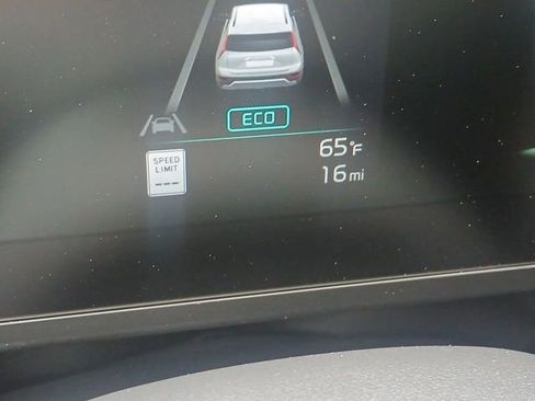 New 2026 Kia Niro LX FWD image 15