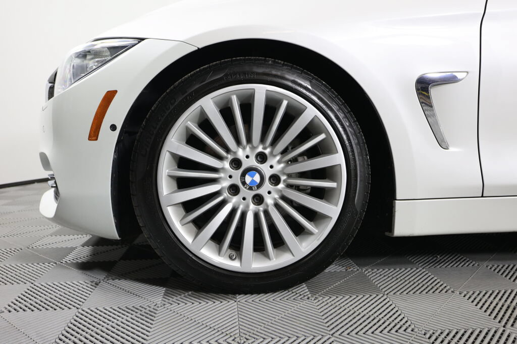 Used 2014 BMW 428i Convertible RWD image 11