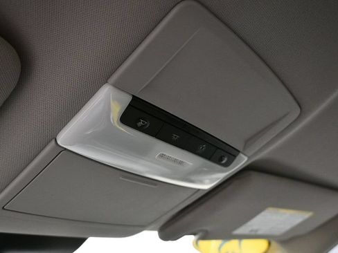 Used 2023 Nissan Altima 2.5 SV FWD image 32