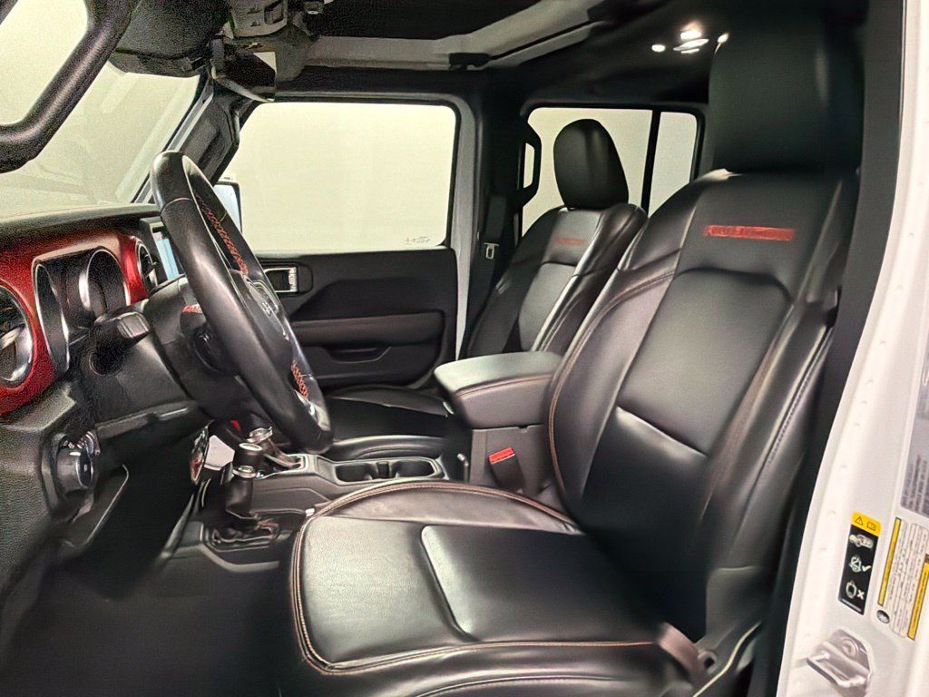 Used 2022 Jeep Wrangler Unlimited Rubicon w/ LED Lighting Group AWD/4WD image 26