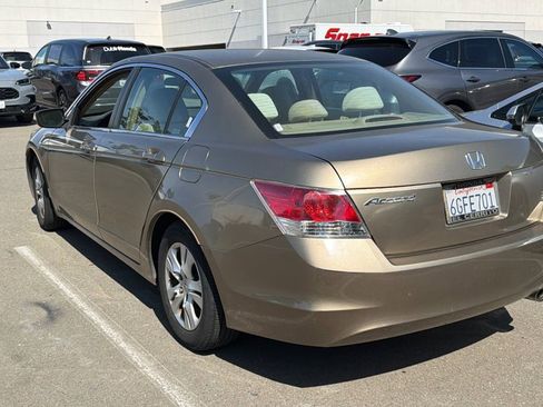 Used 2009 Honda Accord LX-P image 5