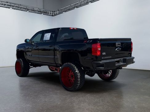Used 2018 Chevrolet Silverado 1500 LT w/ All Star Edition AWD/4WD image 5