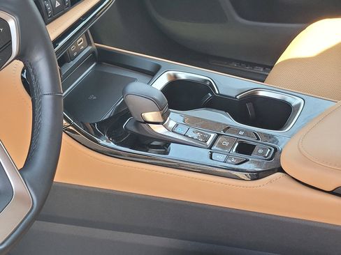 Certified 2026 Lexus NX 350h AWD w/ Accessory Package (2T) image 20