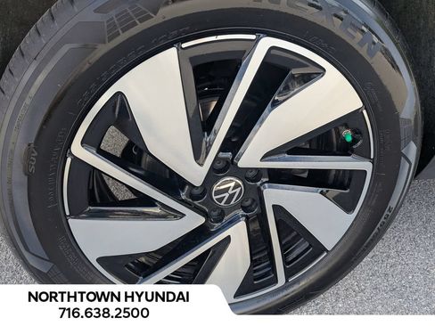 Used 2026 Volkswagen Atlas SE AWD/4WD image 43