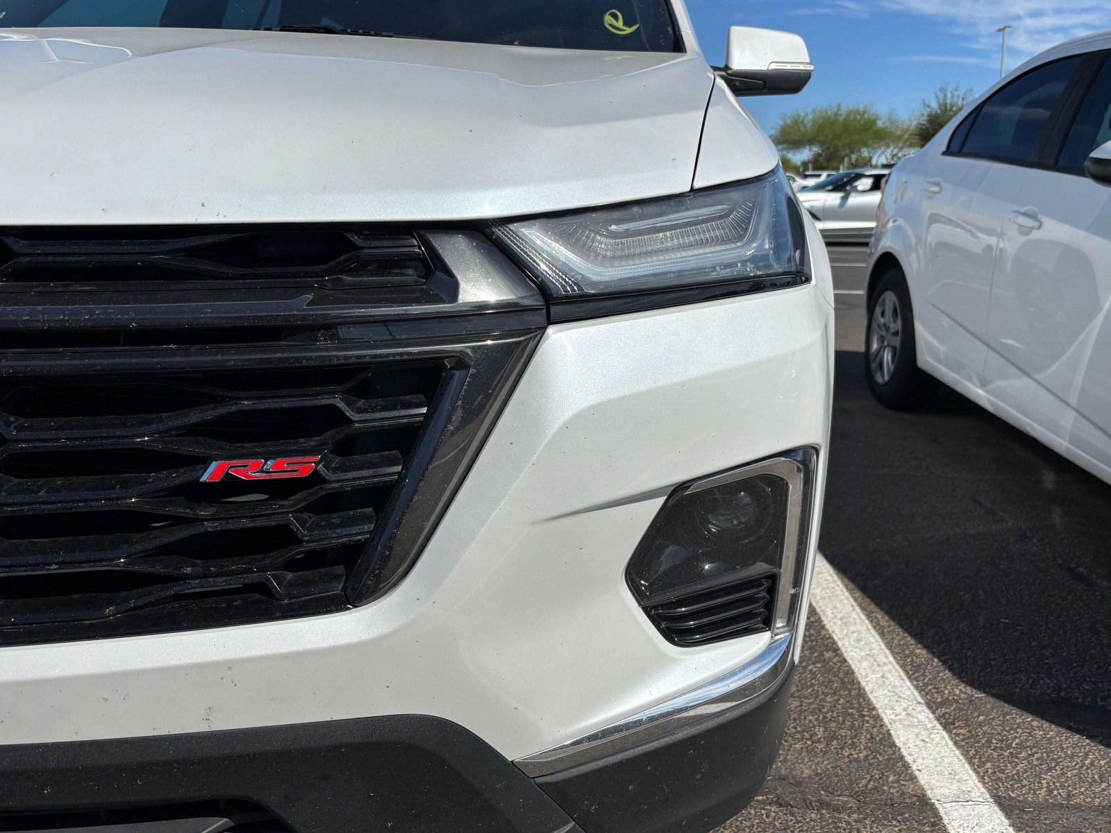 Used 2023 Chevrolet Traverse RS FWD image 8