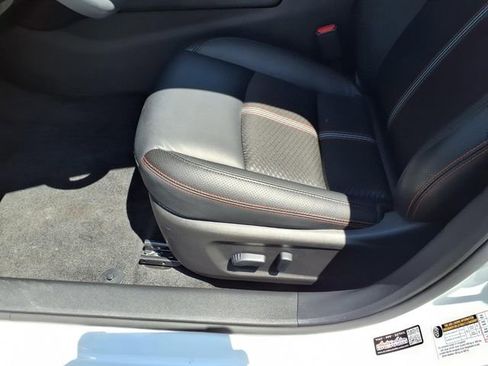 Used 2024 Nissan Altima 2.5 SR FWD image 12