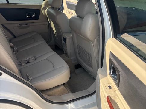 Used 2005 Cadillac SRX w/ Preferred Equipment Group image 10