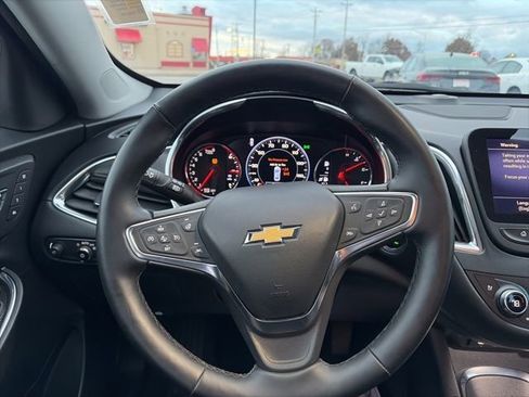 Used 2024 Chevrolet Malibu LT image 15
