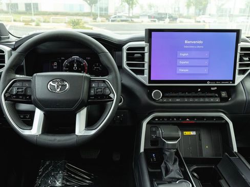 Used 2023 Toyota Tundra Platinum image 28