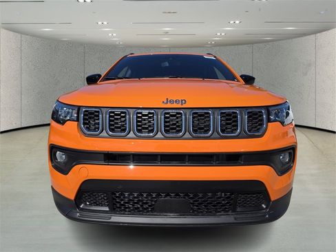 New 2026 Jeep Compass Latitude image 2