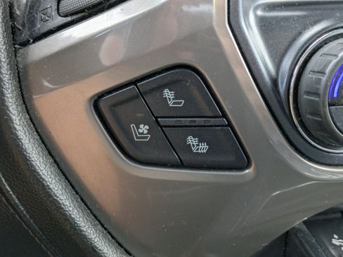 Used 2017 Chevrolet Silverado 2500 High Country image 25