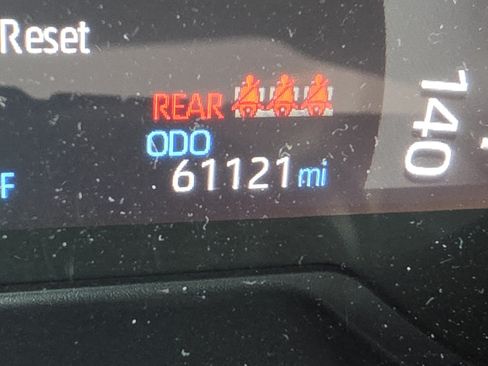 Used 2020 Toyota RAV4 Limited FWD image 23