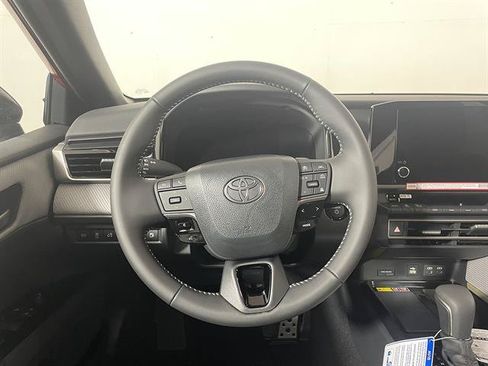 New 2026 Toyota Camry SE AWD/4WD image 13