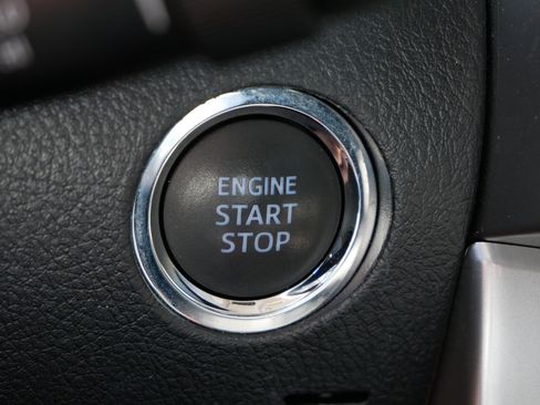 Certified 2024 Toyota 4Runner SR5 Premium image 32