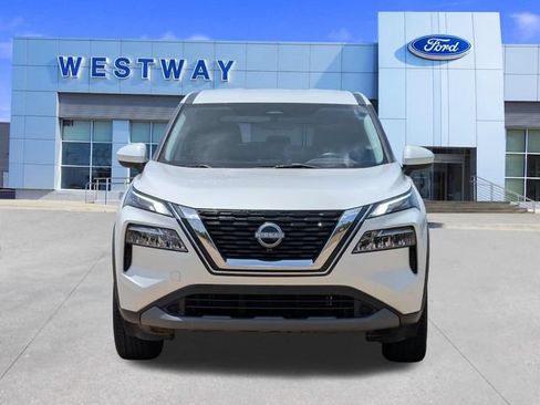 Used 2023 Nissan Rogue SV AWD/4WD image 8