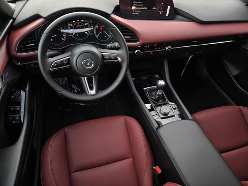 New 2026 MAZDA MAZDA3 2.5 S Hatchback w/ Premium Pkg image 11