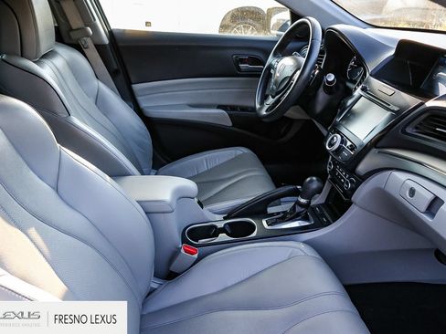 Used 2019 Acura ILX w/ Premium Package FWD image 12