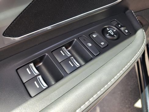 Certified 2025 Acura RDX SH-AWD image 20