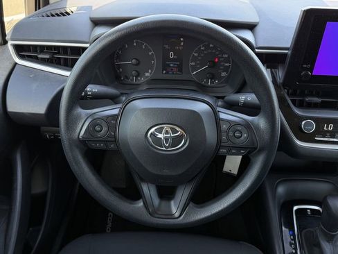 Used 2023 Toyota Corolla LE image 13