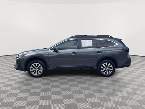 Used 2025 Subaru Outback Premium w/ Popular Package #1A AWD/4WD image 20