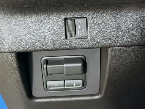 New 2026 Chevrolet Colorado Trail Boss AWD/4WD image 12
