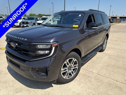 Used 2025 Ford Expedition Active