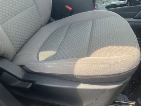 Used 2020 Ford Escape SE FWD image 8