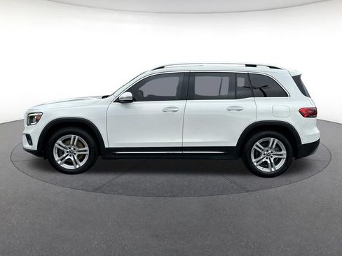 Used 2021 Mercedes-Benz GLB 250 4MATIC image 2