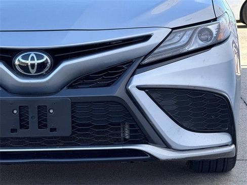 Used 2023 Toyota Camry XSE image 8
