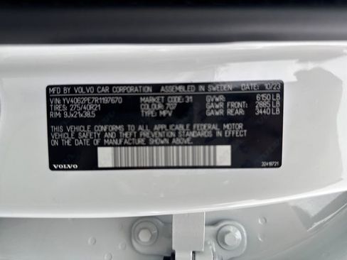 Used 2024 Volvo XC90 B6 Plus w/ Protection Package Premier image 36