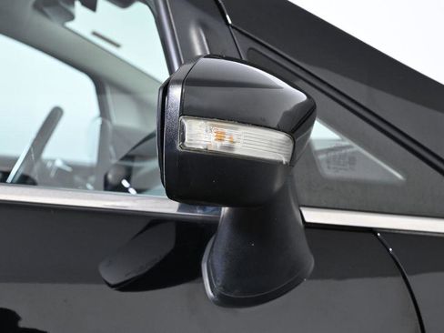 Used 2020 Ford EcoSport Titanium image 10