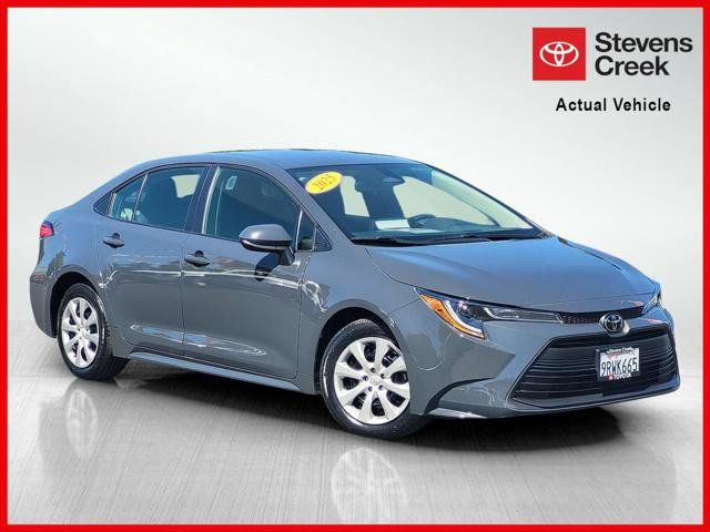 Certified 2025 Toyota Corolla LE FWD image 1