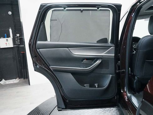 Used 2024 MAZDA CX-90 Plug-In Hybrid w/ Premium Plus image 14