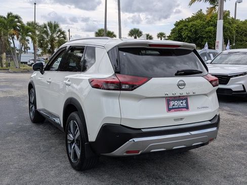 Used 2023 Nissan Rogue Platinum w/ Platinum Premium Package FWD image 7