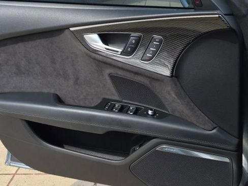 Used 2017 Audi RS 7 Prestige AWD/4WD image 9