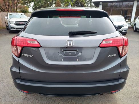 Used 2016 Honda HR-V EX image 5