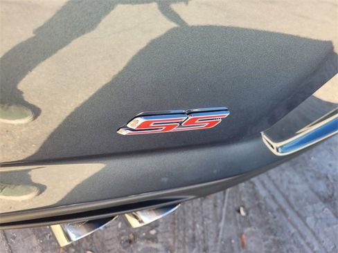 Used 2022 Chevrolet Camaro SS image 12