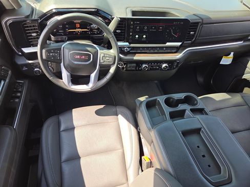 Certified 2026 GMC Sierra 1500 SLT AWD/4WD image 7