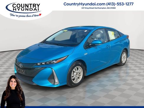 Used 2017 Toyota Prius Prime Premium FWD image 1