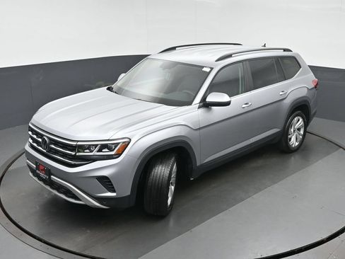 Used 2023 Volkswagen Atlas SE AWD/4WD image 36